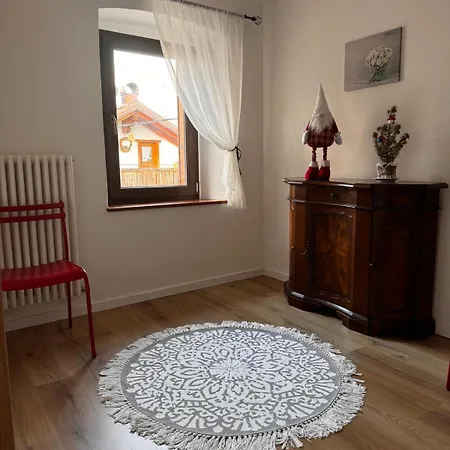 Casa Di Montagna -roxy Lägenhet *